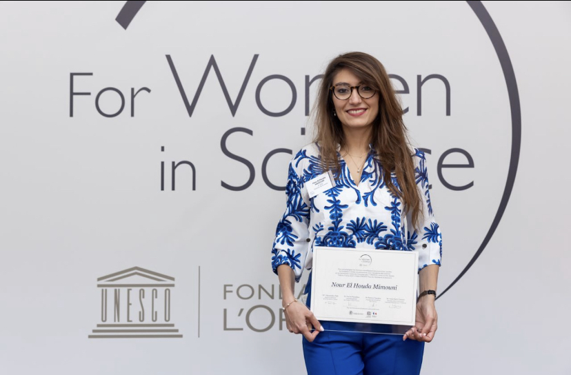 Prix Jeunes Talents L’Oréal-Unesco 2021 : Nour El Houda Mimouni récompensée